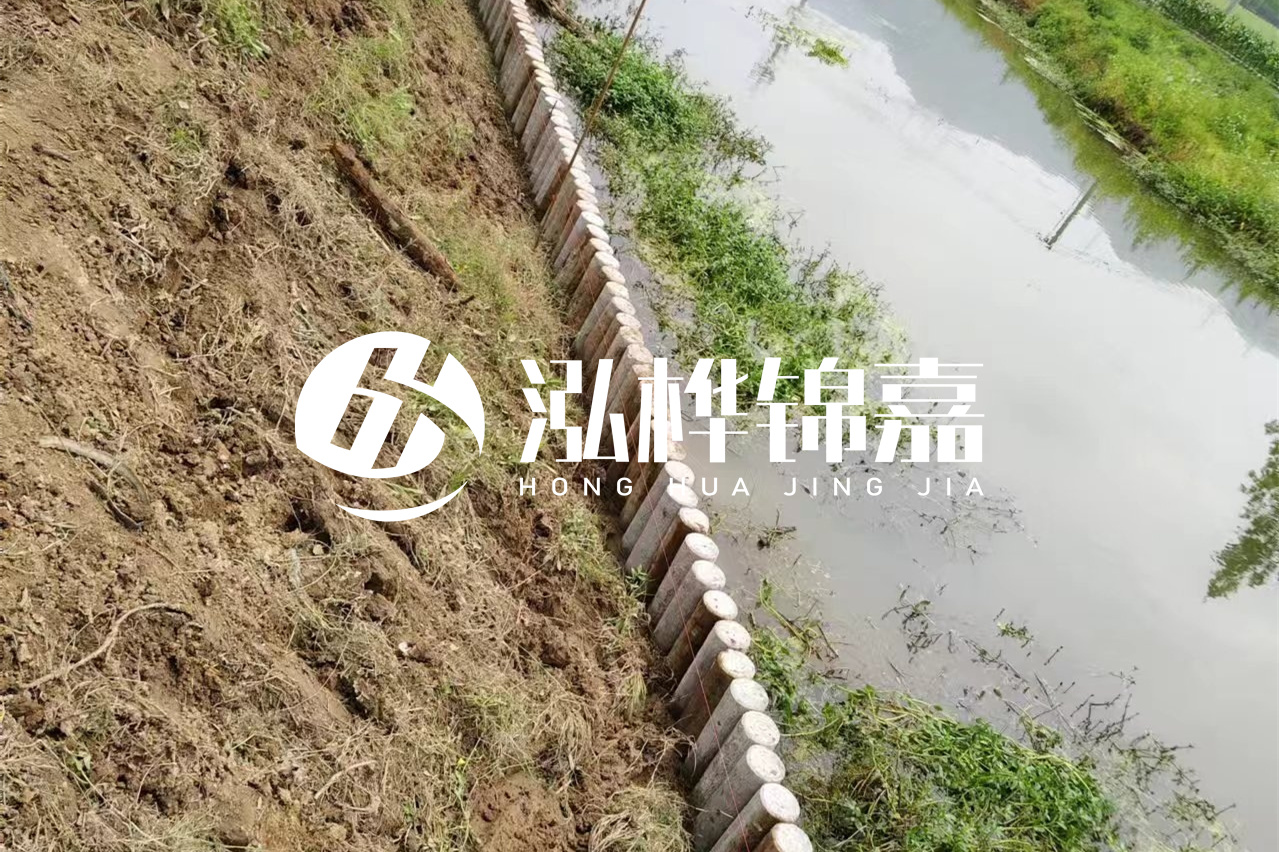仿木樁施工前注意事項(xiàng)-水泥樁打樁機(jī)是怎么打樁的？