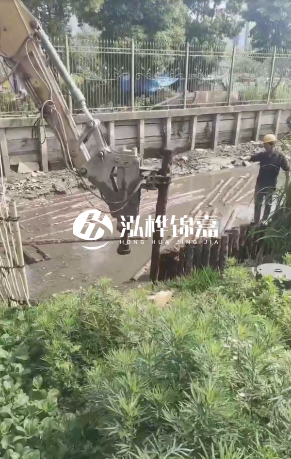 湖州打松木樁施工團(tuán)隊(duì)-河道護(hù)坡樁一般幾米長？