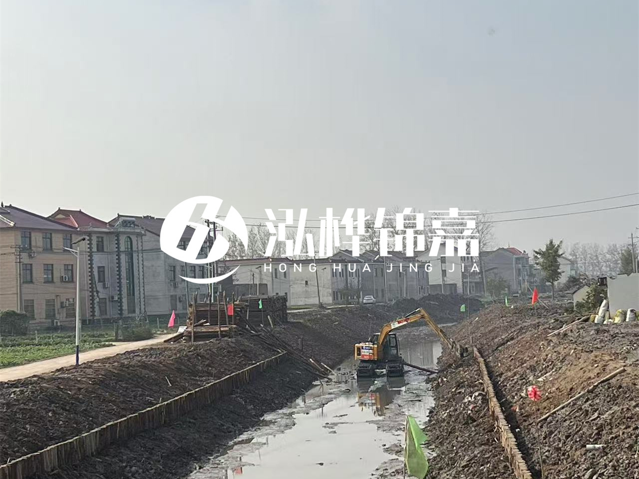 河南松木樁廠家地址在哪里？如何避免買到空心樁？